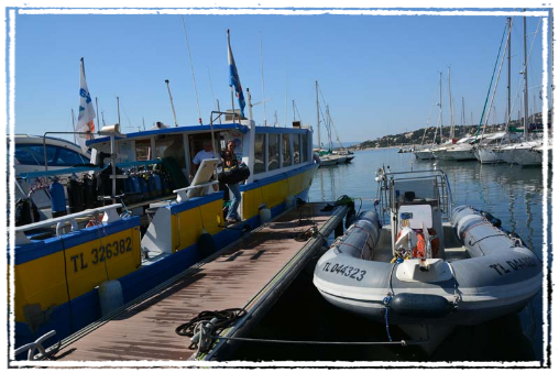 Station de gonflage sur le bateau à Sainte Maxime